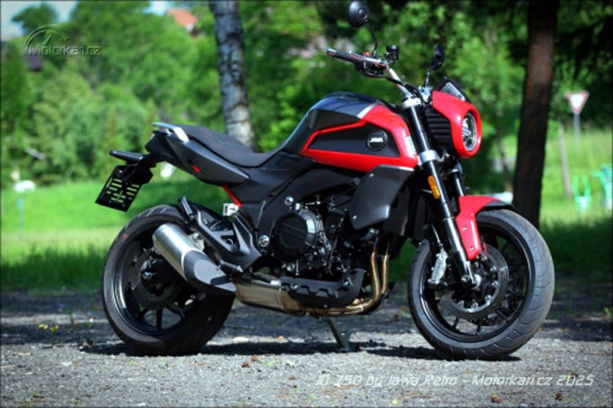 JD 750 RETRO